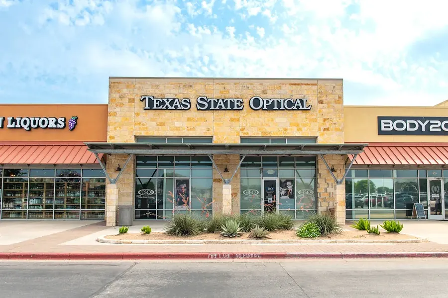 The TSO Kyle storefront at Kyle Marketplace, next to H-E-B